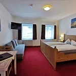 Garni Post Guest house