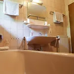 جارني بوست 3* غرينو