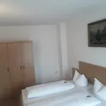 جارني بوست بيت ضيافة