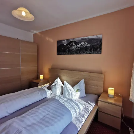 Garni Post Guest house