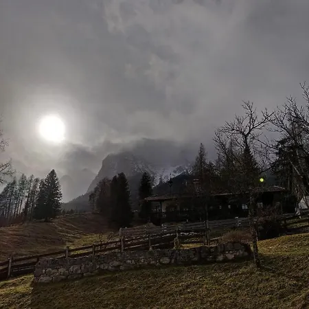 Garni Post Гостевой дом Грайнау