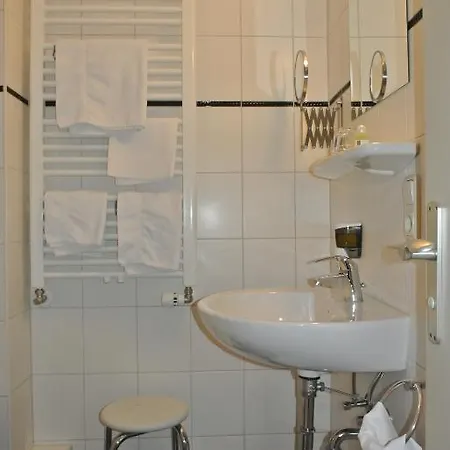 Garni Post Грайнау