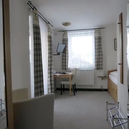 Garni Post Pensjonat 3*